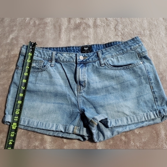 Gap and Arizona a set of blouse and shorts - Picture 8 of 8